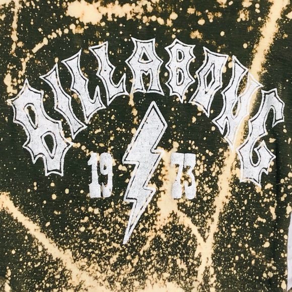 Billabong Vintage Distressed Long Sleeve Crop Top - Picture 3 of 6